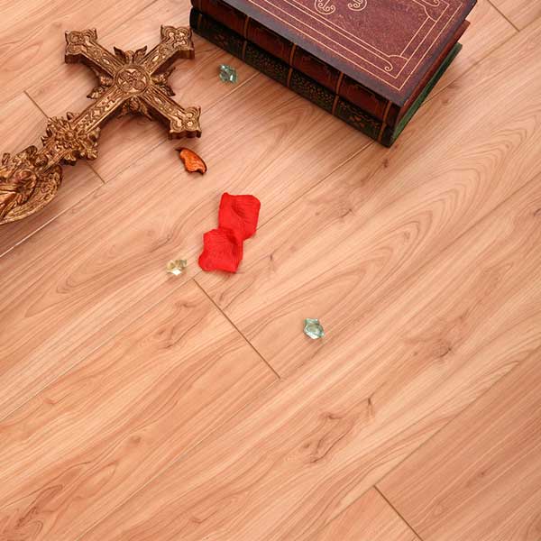 歐派復(fù)合強化木地板